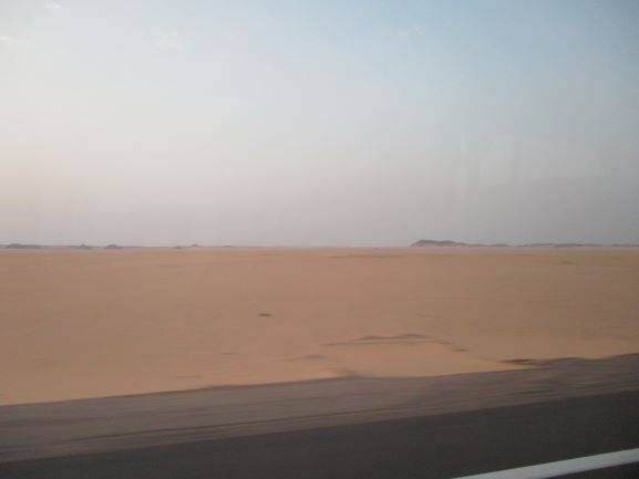 desert drive to Abu Simbel