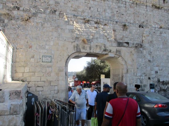 entering via the dung gate