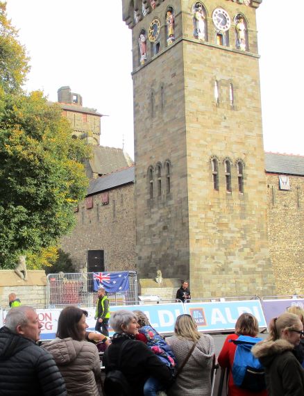 support for a Aussie Runner